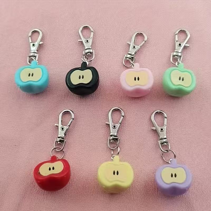 7 buah gantungan kunci resin b - Phone Accessories And Gadgets ulasan dan harga